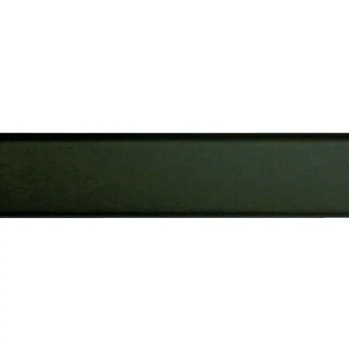 Nielsen Alurahmen Pixel - 50 x 70 cm, Schwarz - Nahaufnahme eines schmalen, rechteckigen, dunkelgrünen Zierstabes, ideal für Dekorations- oder Bastelprojekte.