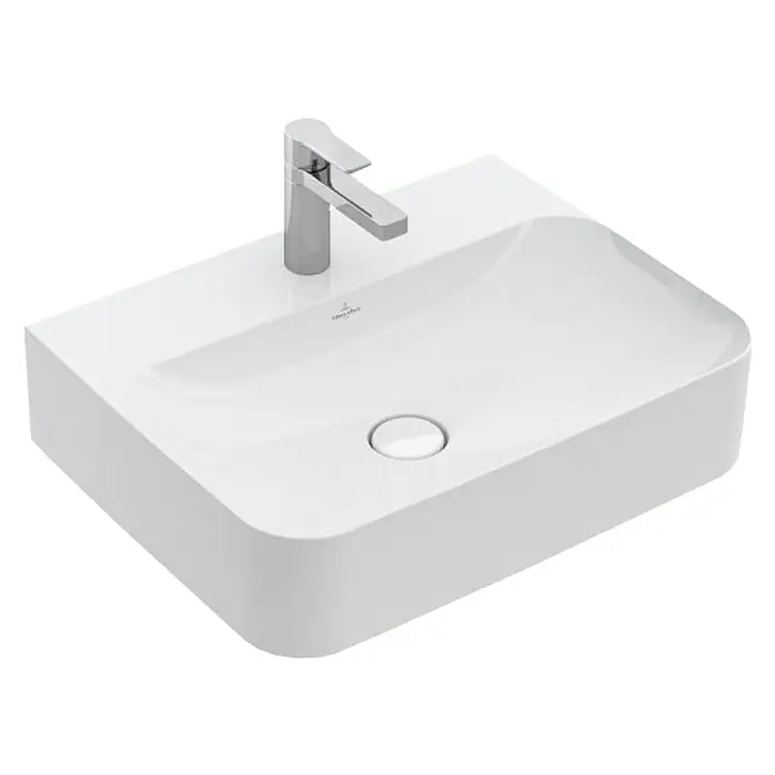 Villeroy & Boch Finion Waschtisch - 60 x 47 cm, Mit schmutzabweisender Glasur, Oberfläche Beckenunterseite: Geschliffen, Ohne Überlaufloch, Weiß - Das Bild zeigt ein modernes, weißes Aufsatzwaschbecken mit einer eleganten Armatur. Perfekt für stilvolle Badezimmer.