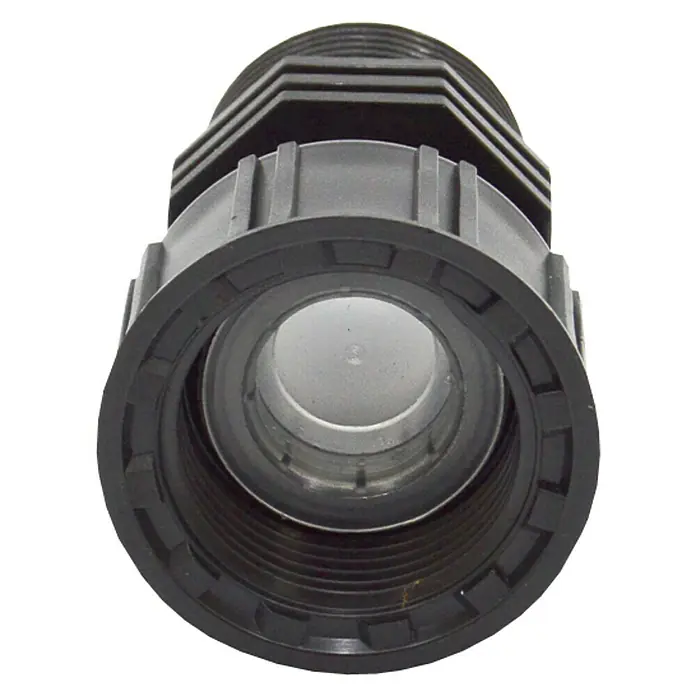 Conector Electroválvula - 1″ - Primer plano de un accesorio de tubería negro con rosca interna, ideal para instalaciones de plomería y tuberías de agua.