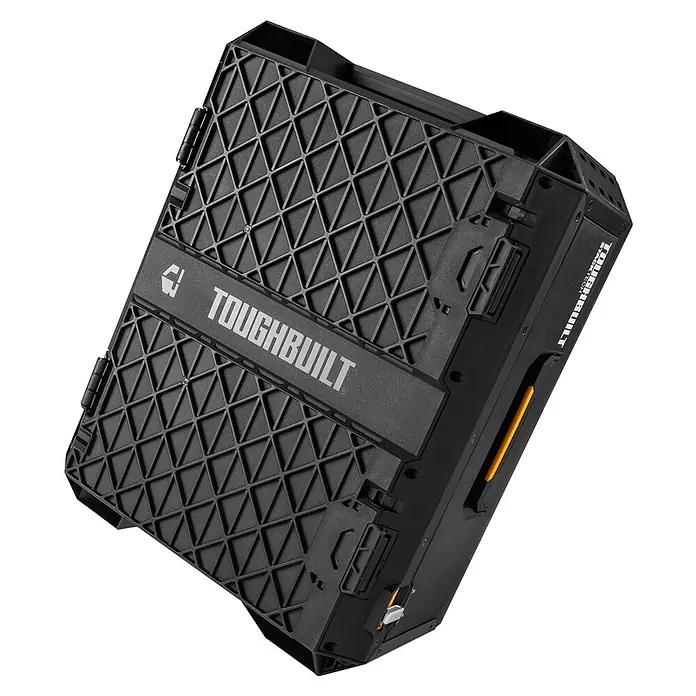 ToughBuilt StackTech Werkzeugkasten mit Schublade - L x B x H: 40 x 53 x 18 cm, Kunststoff - Schwarze Toughbuilt Werkzeugkiste mit dreieckigen Aussparungen und gelbem Akzent. Ideal für die Organisation von Werkzeugen und Zubehör auf der Baustelle.