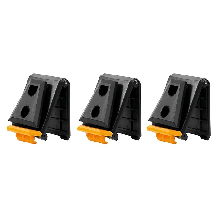 ToughBuilt ClipTech Conector del sistema TB-CT-150 - L x An x Al: 2,5 x 5,3 x 8,1 cm, ABS, 3 ud. - Se muestran tres abrazaderas negras con detalles en color naranja. Estas abrazaderas son herramientas útiles para asegurar objetos.