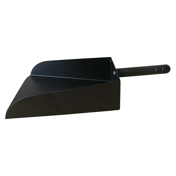 Lienbacher Pelletschaufel - 35,5 x 17 cm, Schwarz - Hier ist eine Nahaufnahme einer schwarzen Kehrschaufel. Die Kehrschaufel hat einen runden Griff und eine rechteckige Schaufel.