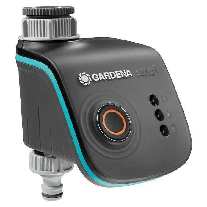 Gardena Smart system Bewässerungsautomat Smart Water Control - Betriebsdruck: 0,5 bar - 12 bar, Bewässerungsdauer: 1 min - 10 h - Gardena Smart Bewässerungssteuerung mit blauem Akzentband,  Steuerknöpfen und Anschlussstutzen für eine smarte Gartenbewässerung.