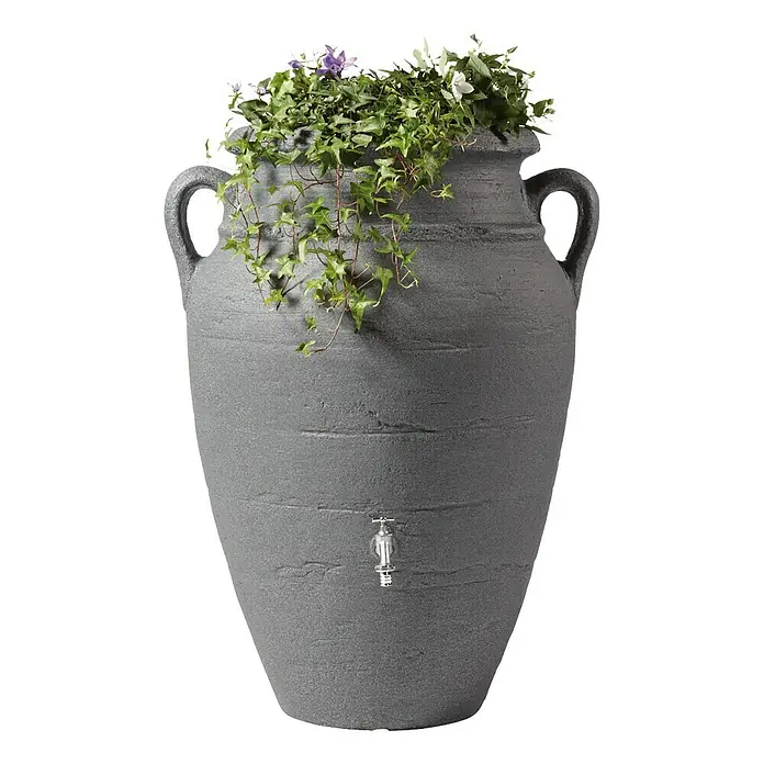 Garantia Exklusive Line Regenspeicher Amphore - 360 l, Darkgranite - Graue Amphore als Regentonne mit Pflanzen und einem Wasserhahn für den Garten oder die Terrasse.