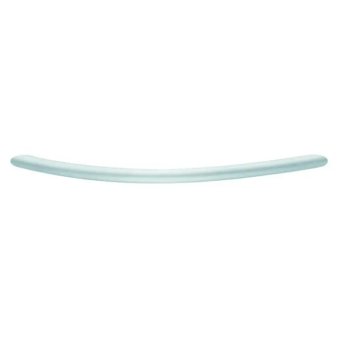 Möbelgriff - Typ Möbelgriff: Bügel, Stahl, Verchromt, Lochabstand: 96 mm - Nahaufnahme eines gebogenen, hellblauen Gegenstands vor einem neutralen Hintergrund. Ein stilvolles Detail, das Klarheit und Eleganz ausstrahlt.