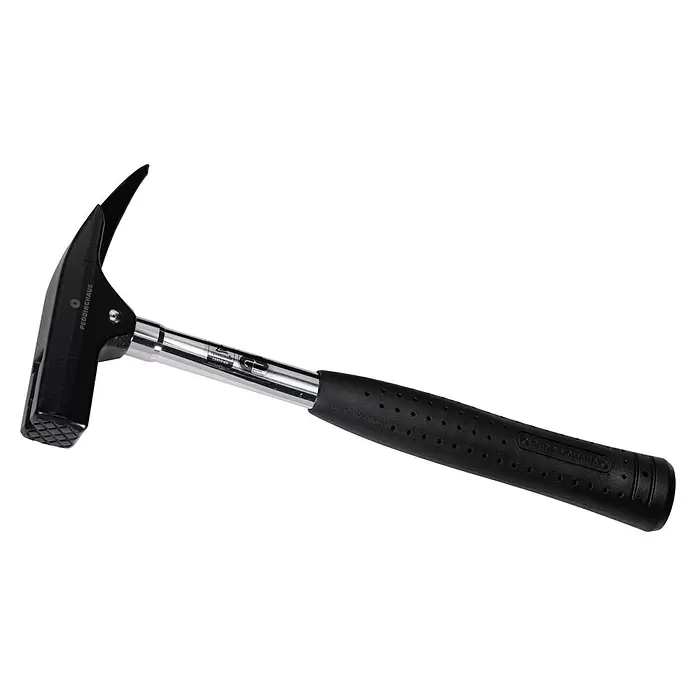 Mob Zimmermannshammer Universal - 580 g, Stahlrohr, Magnetischer Nagelhalter - Schwarzer und silberner Peddinghaus Hammer mit spitzem Pick, quadratischer Schlagfläche und schwarzem gummiertem Griff.