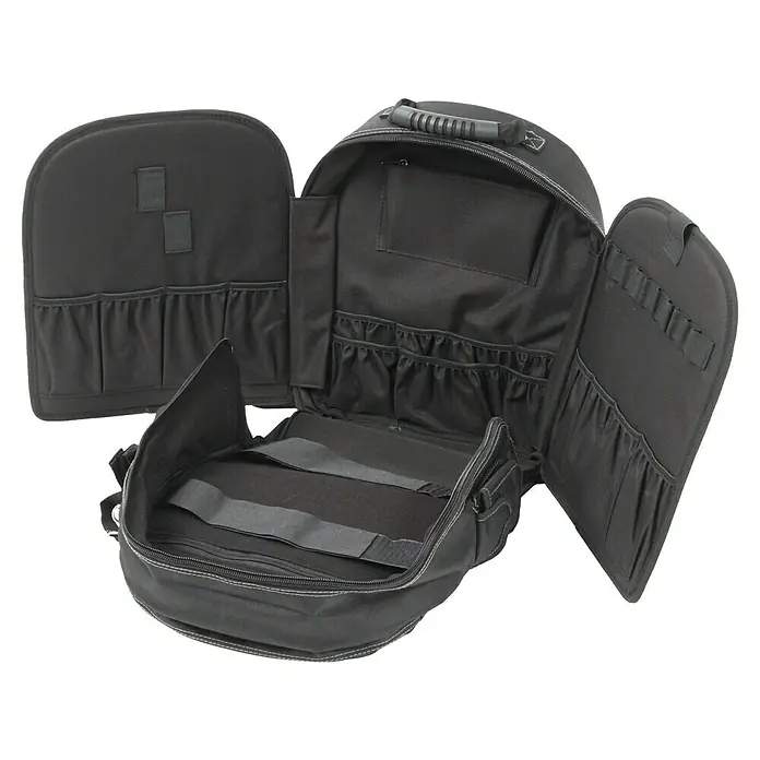 Hepco & Becker Werkzeugrucksack Polytex 5850 - 31 l, Polyester - Eine geöffnete, schwarze Tragetasche/Rucksack mit vielen Fächern ist vor einem weißen Hintergrund zu sehen. Ideal für Werkzeug oder Kosmetik.