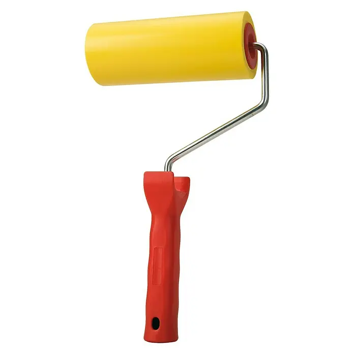 Mako Tapeten-Andrückroller - Breite: 18 cm, Durchmesser: 8 cm - Gelbe Farbwalze mit rotem Griff für gleichmäßiges Auftragen von Farbe auf Oberflächen.