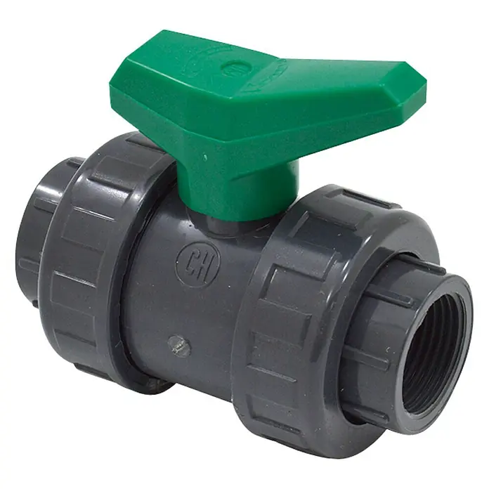 Válvula esférica de rosca - ½″, Riego de jardín - Válvula de bola de PVC con manija verde para tuberías de agua y aplicaciones industriales. Cierre fiable y regulación de caudal.