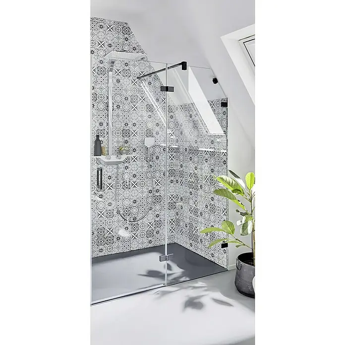 Mosaikfliese Crystal Retro XCM 8RBW97 - 30 x 30 cm, Weiß/Schwarz, Matt - Elegante Duschkabine mit stilvollen, schwarz-weißen Fliesen und modernen Glaswänden, die das Badezimmer aufwerten.\n