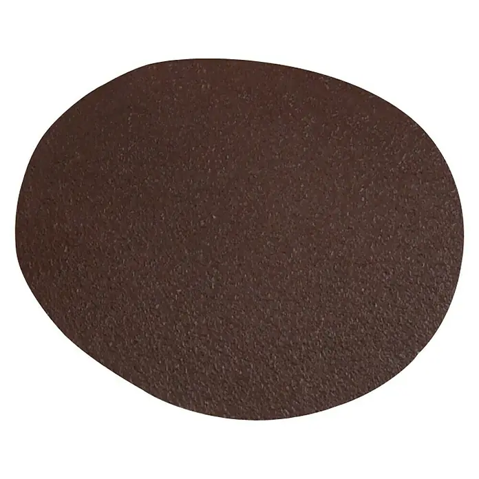 Marinetech Schleifscheiben - Durchmesser: 80 mm, Körnung: 180 - Ein brauner, ovaler Lederflicken mit einer feinen Textur und einer satten, erdigen Farbe. Ideal für Reparaturen oder Bastelarbeiten.