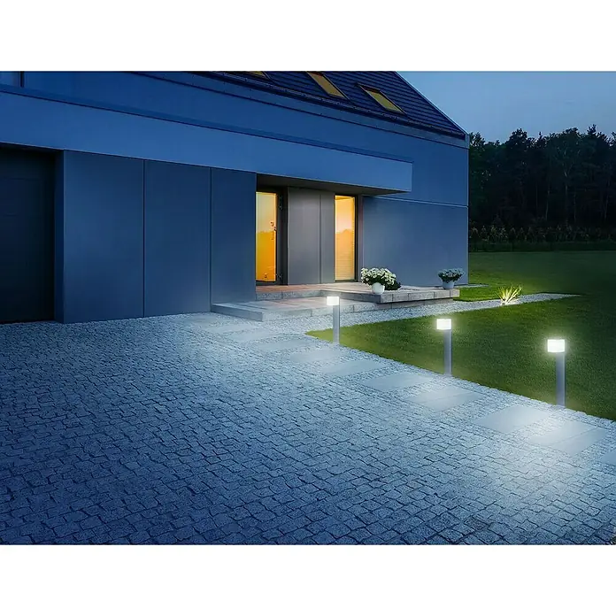 Steinel LED-Sensor-Außenwegeleuchte GL 80 SC anthrazitAnthrazit, L x B x H: 13,2 x 11 x 63,25 cm Mood Shot