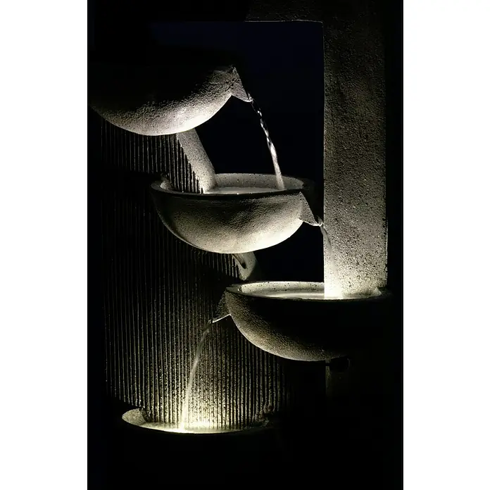 Dobar Kunststeinbrunnen - 40 x 25 x 92 cm - Moderne Gartenbrunnen mit Kaskaden, die im Dunkeln beleuchtet sind und ein beruhigendes Wasserspiel bieten.