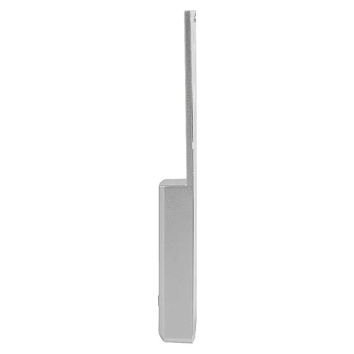 Homematic IP Fenstersensor HmIP-SRH - Weiß, 16 x 32 x 143 mm, Batteriebetrieben - Nahaufnahme eines stilvollen, silberfarbenen Türgriffs mit klaren Linien und moderner Optik, ideal für zeitgemäße Inneneinrichtungen.