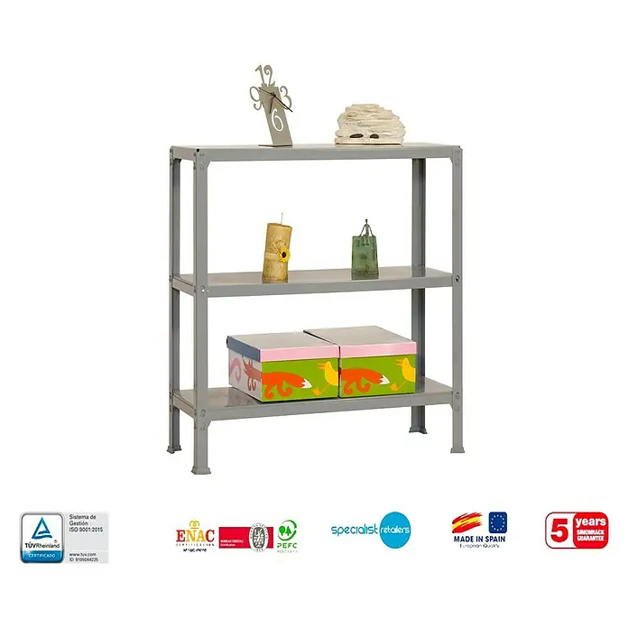 Simonrack Simonhome Estantería metálica Plus - Al x An x Pr: 90 x 100 x 30 cm, Capacidad de carga por balda: 150 kg, Número de baldas: 3 ud., Inserción, Gris - Primer plano de una estantería gris Simonrack con tres niveles, que muestra elementos decorativos y dos cajas coloridas.