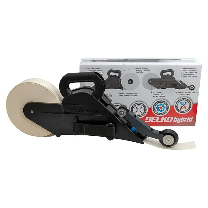 Herramienta para encintar placas de cartón yeso Delko Hybrid - Específico para: Rollos de cinta de juntas de hasta 150 m - Primer plano de un aplicador de cinta híbrido DELKO, una herramienta utilizada para trabajos de paneles de yeso, que detalla su construcción y características.
