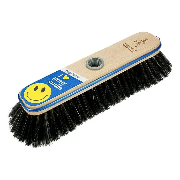 Peggy Perfect Besen ED 1 - Breite Besen: 28 cm - Die Peggy Perfect Kehrbürste "I Love your Smile" mit Holzgriff und robusten Borsten für eine effektive Reinigung im Haushalt.