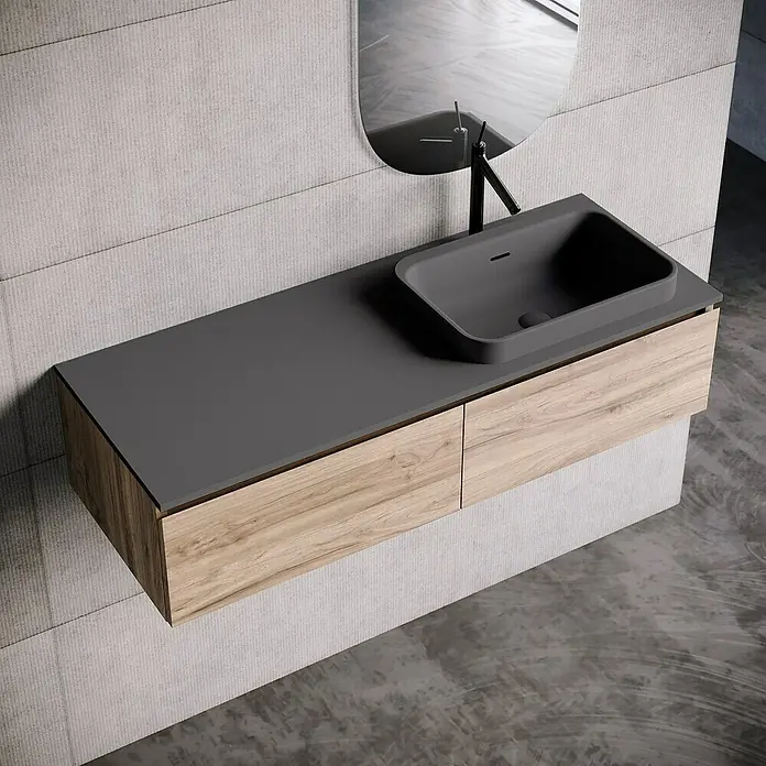 Lavabo y encimera Paul derecha - 46 x 121 cm, Orificios para grifo: Derecha, Con desbordamiento, Antracita - Mueble de baño con encimera gris y lavabo integrado. La decoración de madera de los cajones aporta un toque cálido al baño.