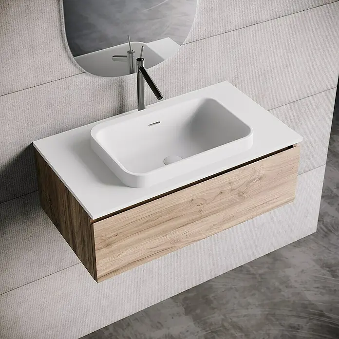 Lavabo y encimera Paul - 46 x 81 cm, Orificios para grifo: Medio, Con desbordamiento, Blanco - Primer plano de un baño moderno con un tocador de madera flotante y una elegante combinación de lavabo blanco.