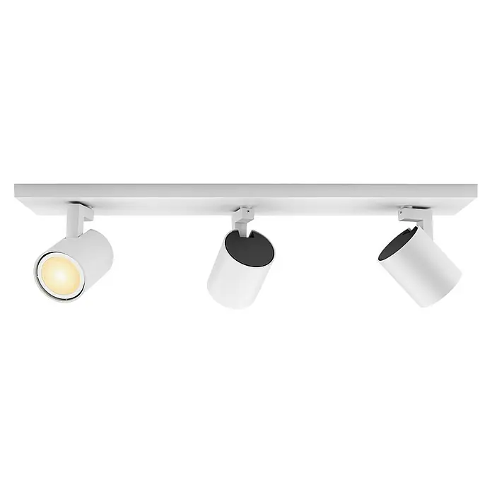 Philips Hue LED-Deckenstrahler White Ambiance Runner - 12,6 W, L x B x H: 8,9 x 48 x 10,9 cm, Weiß, Mehrfarbig, 3 Stk. - Das Bild zeigt eine weiße Deckenleuchte mit drei Strahlern, die an einer weißen Schiene befestigt sind. Moderne Beleuchtungslösung für Innenräume.
