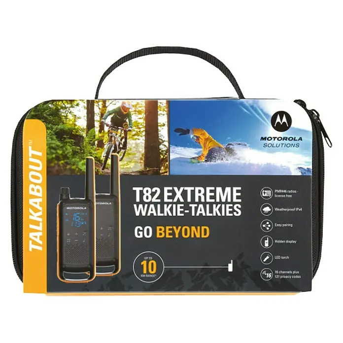Motorola Solutions Walkie-Talkie Talkabout T82 - Amarillo/Negro, Resistente a cambios climáticos - El conjunto de walkie-talkies Motorola T82 Extreme en una práctica funda de transporte, ideal para aventuras al aire libre y comunicación fiable.