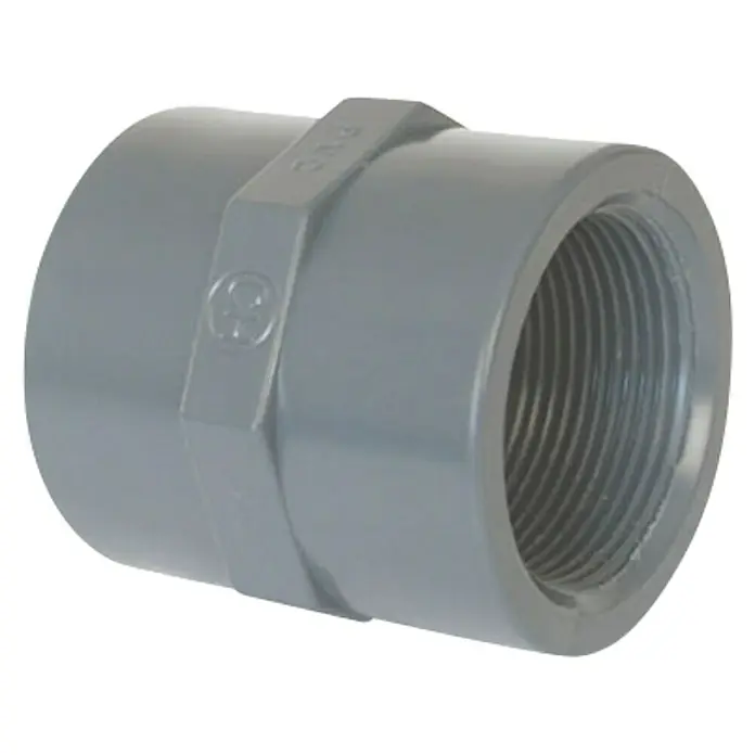 Manguito roscado PVC presión H - 25 mm, Rosca interior: ¾″, PVC - Manguito de PVC gris con rosca hembra, un accesorio útil para sistemas sanitarios y de riego. Diseño robusto para conexiones fiables.