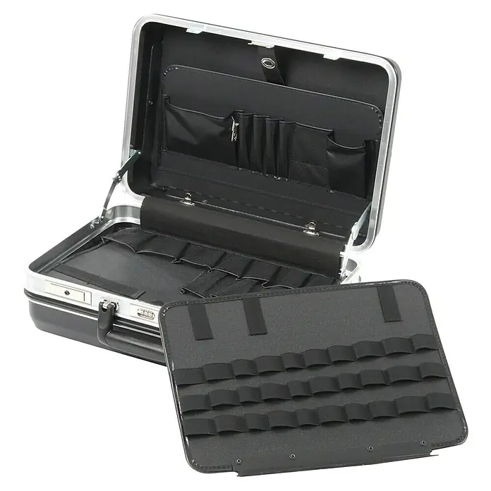 Hepco & Becker Werkzeugkoffer Budget 5011 - L x B x H: 370 x 490 x 180 mm, Material: ABS - Offener schwarzer Pilotenkoffer mit silberfarbenem Rahmen, Innentaschen und herausnehmbarer Werkzeugtafel für Ordnung und schnellen Zugriff.