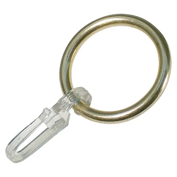 Expo Ambiente Rundring-Pack - Messingoptik matt, 10 Stk., Geeignet für: Gardinenstangen Ø 20 mm - Ein detailreiches Bild eines Vorhangrings mit transparentem Clip, ideal für die Aufhängung von Gardinen und Vorhängen.