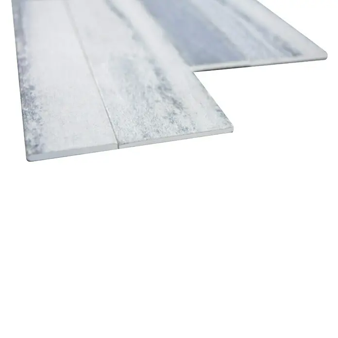 Selbstklebemosaik SAM 4WV5GV - 60 x 15,2 cm, Grau, Matt - Nahaufnahme von stilvollen Wandpaneelen in Marmoroptik, die eine moderne und elegante Ästhetik für Innenräume bieten.