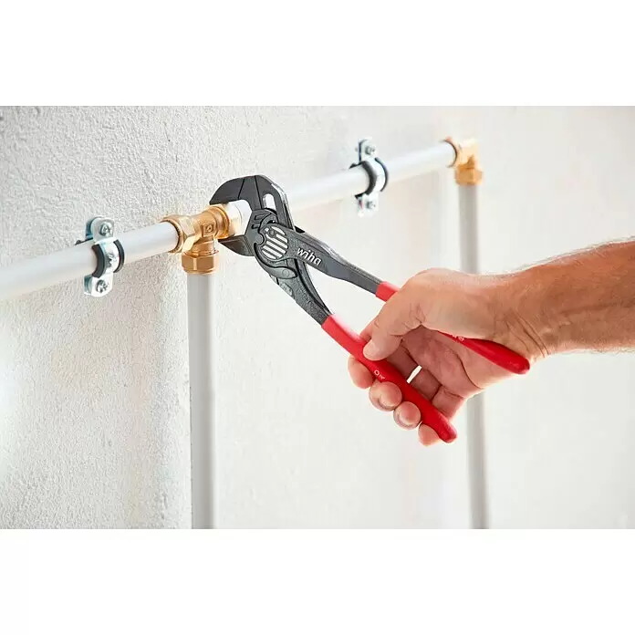 Wiha Wasserpumpenzange - Länge: 25 cm - Anwendungsbeispiel