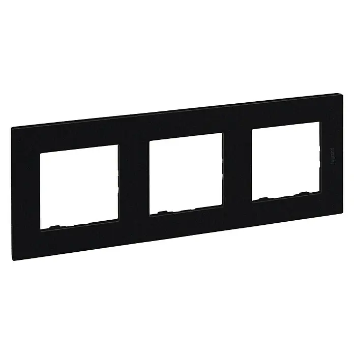 Legrand Niloé Step Marco - Antracita, Modelo de mecanismos: x 3, Plástico, Instalar - Placa de cubierta Legrand negra para tres módulos. Ideal para la instalación elegante de interruptores y enchufes en espacios modernos.