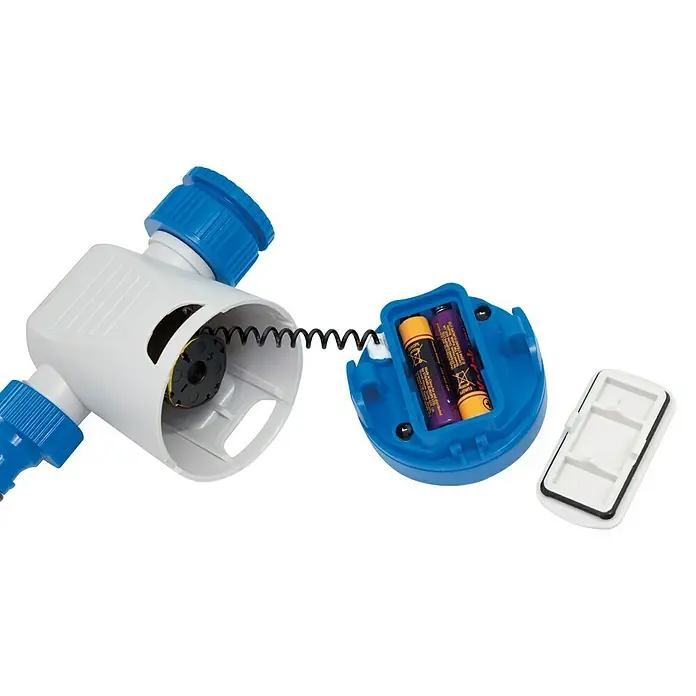 Altadex Programador de riego Clicker - Tiempo de riego: 2 min - 60 min - Primer plano de un dispositivo de temporizador de riego abierto para mostrar la instalación de la batería.