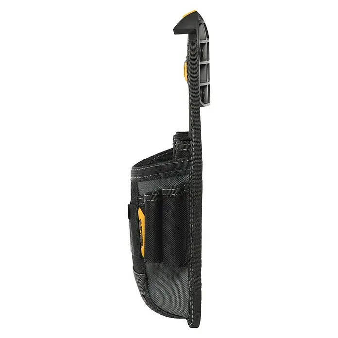 ToughBuilt ClipTech Bolsa para herramientas TB-CT-22 - L x An x Al: 168 x 83 x 320 mm, Número de bolsillos: 11 ud. - Esta imagen muestra una bolsa de herramientas CLC negra con detalles amarillos y un colgador robusto, ideal para artesanos.