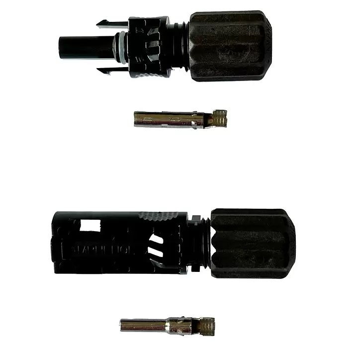 Steckverbinder Amphenolstecker H4 Plus - 4 mm² - 6 mm² - Schwarze Kunststoff-MC4-Solarkonnektor-Komponenten mit Metallstiften, zerlegt zur Darstellung von Gehäuse und Kontakten.