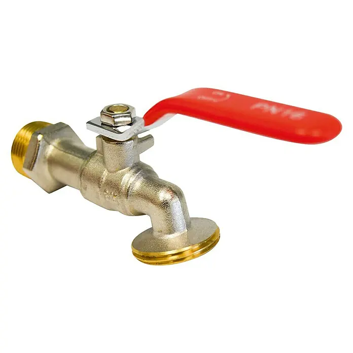 Grifo de esfera - Dimensión conexión: ¾″, Latón - Primer plano de un grifo con mango rojo, ideal para aplicaciones de fontanería. Está hecho de latón y tiene una conexión roscada.