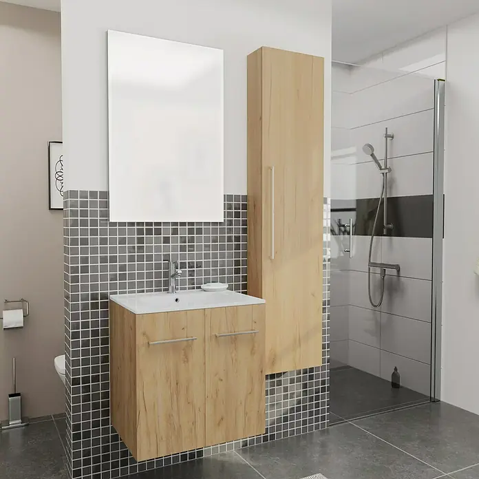 Camargue Espacio Badmöbel-Set i6 - 100 cm, Doce - Ein Badezimmer mit einem Waschtischunterschrank in Holzoptik, einem Spiegelschrank und einem Hochschrank in der gleichen Optik.