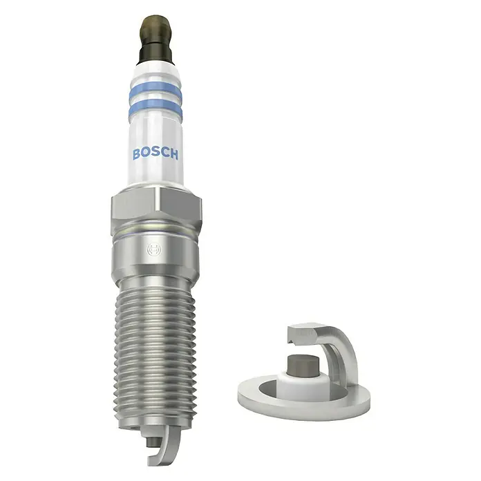 Bosch Zündkerze Premium KSN N40 - FQR 8 LEU 2 - Zündkerze von Bosch mit zugehörigem Zubehör, dargestellt vor einem weißen Hintergrund. Hohe Qualität und Zuverlässigkeit.