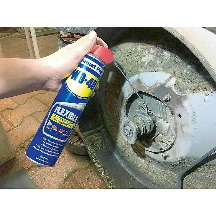 WD-40 Lubricante Multi-Uso Flexible - 400 ml - WD-40 Flexible: Producto multifunción para tratar puntos inaccesibles, ideal para mantenimiento y reparación.