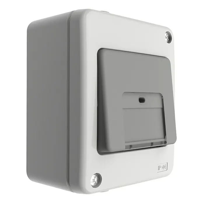Voltomat FLUID Conmutador con luz para estancias con humedad - Gris, Montaje en superficie, IP44 - Primer plano de un interruptor blanco de superficie con palanca gris y la inscripción "IP 44".