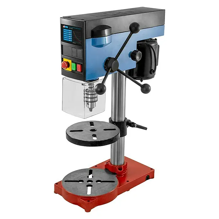 Güde Tischbohrmaschine GTB 13 Pro - 250 W, Leerlaufdrehzahl: 600 U/min - 2.600 U/min, Spannweite Bohrfutter: 1,5 mm - 13 mm - Abbildung einer Tischbohrmaschine mit roter Basis und blauem Bohrkopf, ideal für Werkstattarbeiten.