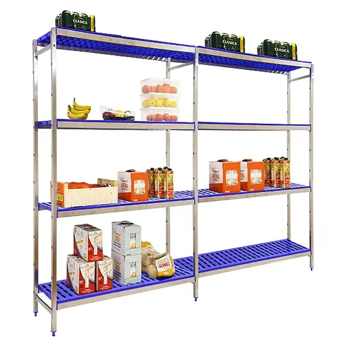Simonrack Simoninox Metallregal Grundelement - H x B x T: 200 x 329 x 40 cm, Traglast pro Boden: 180 kg, Anzahl Böden: 4 Stk., Stecken, Material Boden: Kunststoff - Regal mit Lebensmitteln, darunter Bananen, Äpfel, Kartoffeln, Saft und andere Lebensmittel, die ordentlich angeordnet sind.