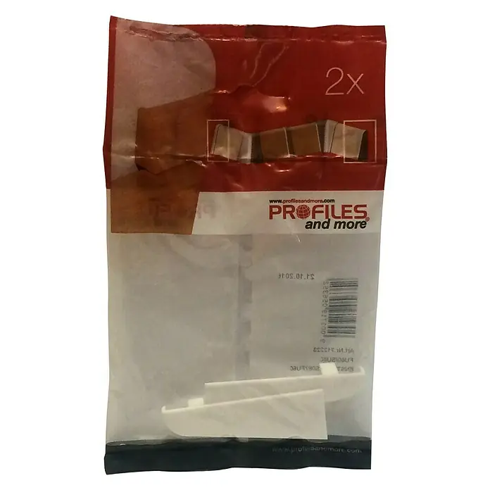 Profiles and more Endkappe FU60L - Esche Weiß, 2 Stk. - Eine durchsichtige Verpackung mit zwei weißen Keilen von Profiles and More, ideal zum Ausgleichen von Bodenunebenheiten.