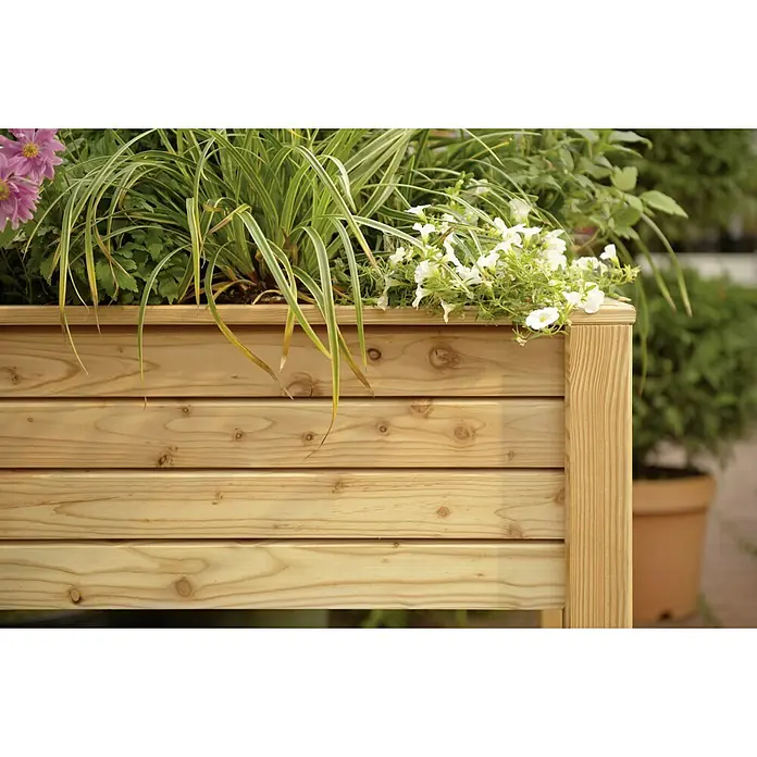 Hochbeet Rhombus - 100 x 58 x 75 cm, Holz, Natur - Nahaufnahme eines hölzernen Pflanzkastens mit Blumen und Pflanzen darauf, der sich ideal für die Gartendekoration eignet.