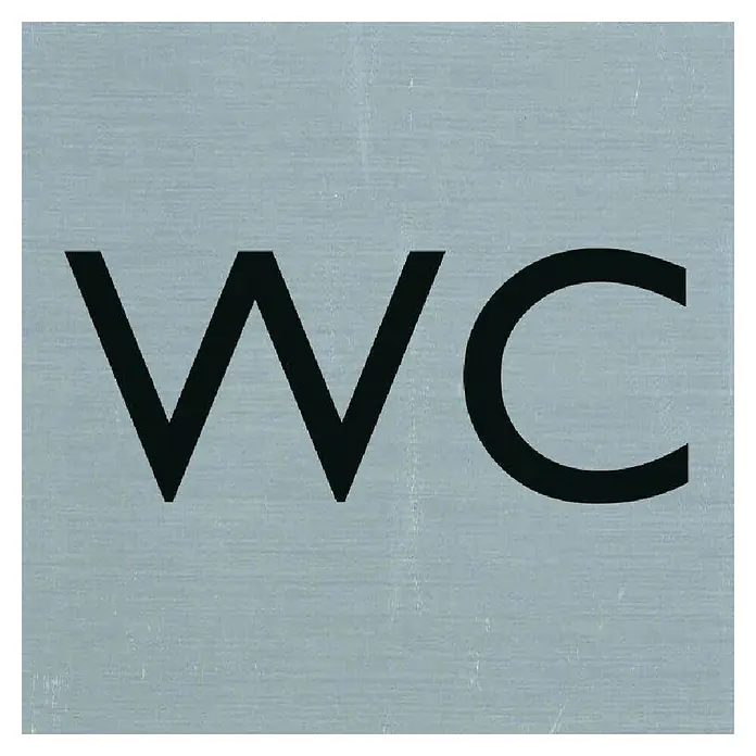 Pickup Aufkleber - L x B: 80 x 80 mm, WC - Das WC-Schild mit den schwarzen Buchstaben "WC" auf hellblauem Hintergrund weist auf die Toilette hin und ist leicht erkennbar.