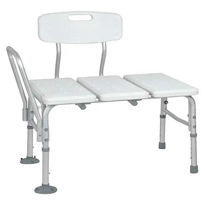 CM Baños Taburete de baño regulable para transferencia a bañera - 35 x 81 x 81 cm, Aluminio, Ajuste de altura: 46 cm - 56 cm - La imagen muestra un asiento de bañera blanco con respaldo y reposabrazos de aluminio, diseñado para personas mayores o con movilidad reducida.