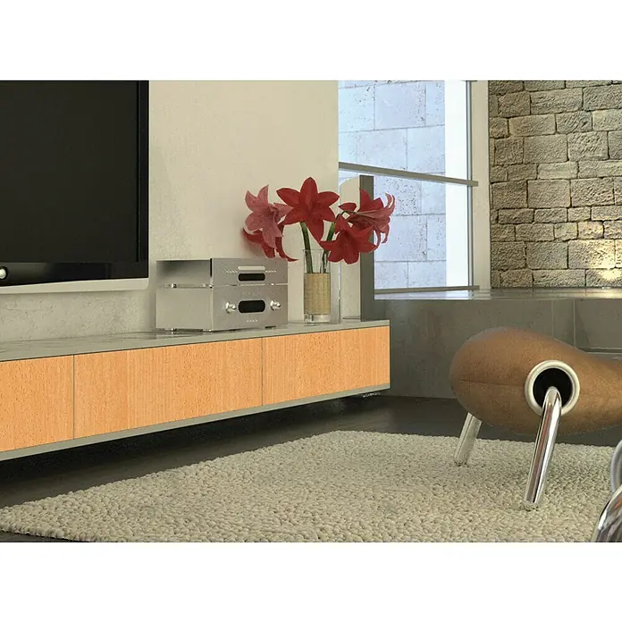 D-c-fix Holzoptikfolie Rotbuche - 210 x 90 cm, Rotbraun, Selbstklebend - Nahaufnahme eines modernen Wohnzimmers mit einem Lowboard, Blumen und einem Fernseher.