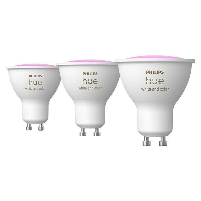 Philips Hue Smart-LED-Lampe White & Color Ambiance - GU10, Dimmbar, RGBW, 400 lm, 4,2 W, 3 Stk. - Drei Philips Hue White and Color Lampen in verschiedenen Größen, die intelligentes Licht für Ihr Zuhause bieten.