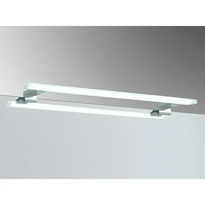 Aplique LED para espejo Round 60 cm - 14 W, Cromo, L x An x Al: 12,7 x 60 x 3,4 cm - Un primer plano de una luz de baño LED doble y alargada con accesorios cromados, que irradia un ambiente moderno y brillante.