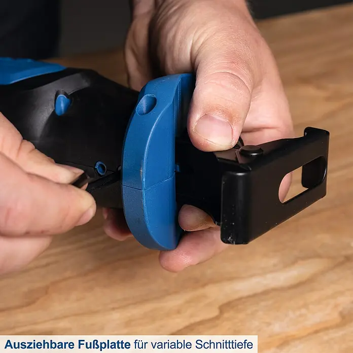 Scheppach IXES 20V Akku-Säbelsäge C-RS100-X - 20 V, Hublänge: 20 mm - Detaillierte Aufnahme einer verstellbaren Fußplatte einer Säbelsäge für variable Schnitttiefe.