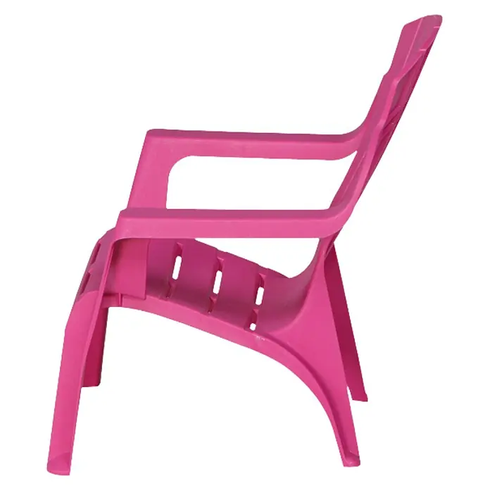 Progarden Kinder-Stapelstuhl Mini-Selva - L x B x H: 37 x 39,5 x 44,5 cm, Kunststoff, Rosa - Ein pinkfarbener Plastikstuhl mit Armlehnen und Lattenmuster auf Sitzfläche und Rückenlehne, ideal für Garten oder Terrasse.